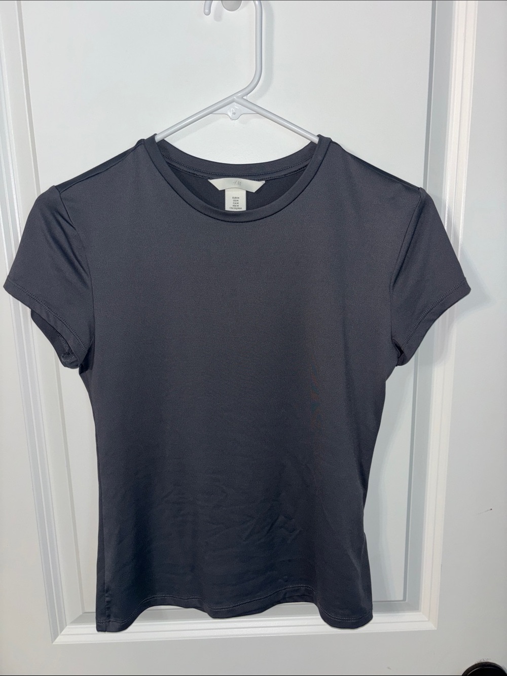H&M Women's Short Sleeve soft Crew Tee - dark gray